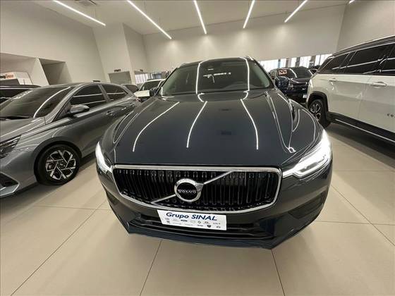 VOLVO XC60 2.0 T5 GASOLINA MOMENTUM AWD GEARTRONIC